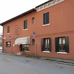 Nuova Belvedere Ξενοδοχείο *