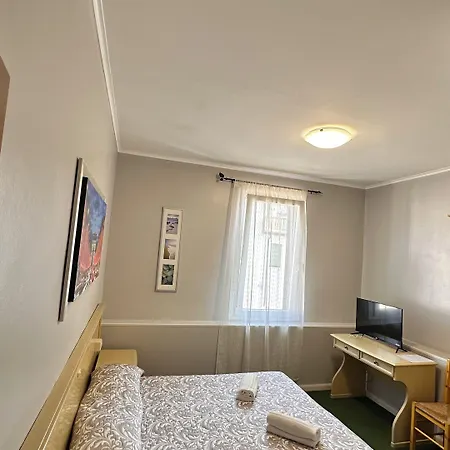 Hotel Nuova Belvedere *